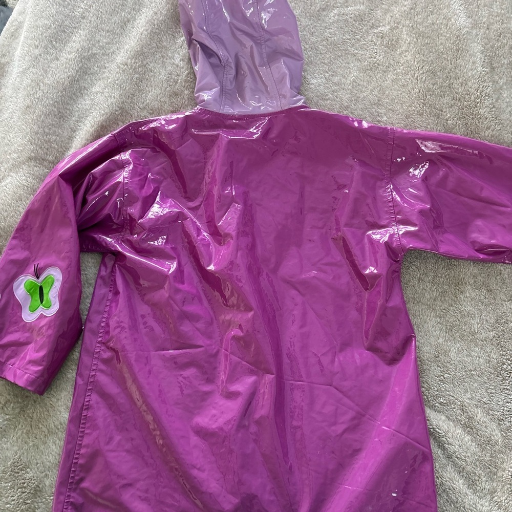 Kidorable waterproof Purple Butterfly and Flower hooded Raincoat - Picture 7 of 8